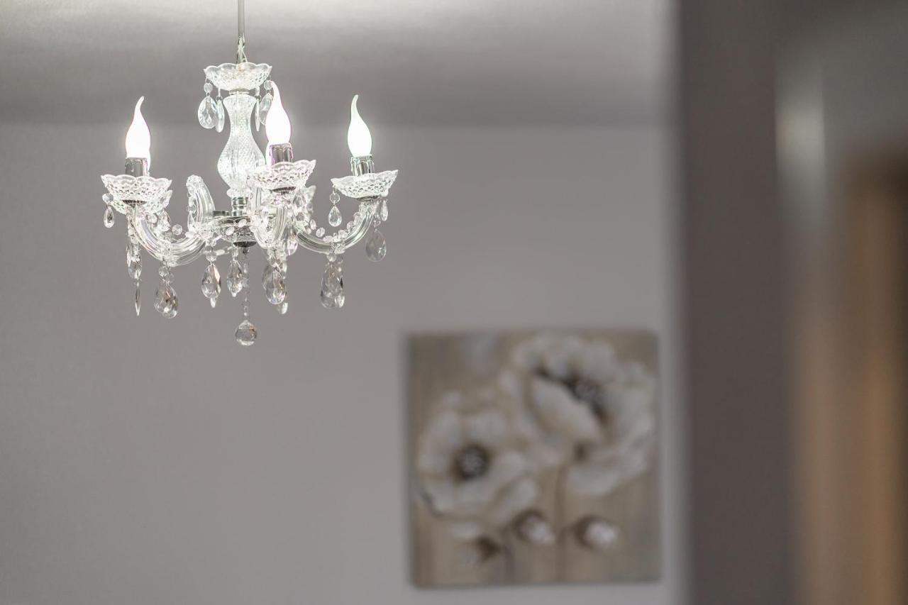 Armada Aparthotel Alba Iulia Buitenkant foto