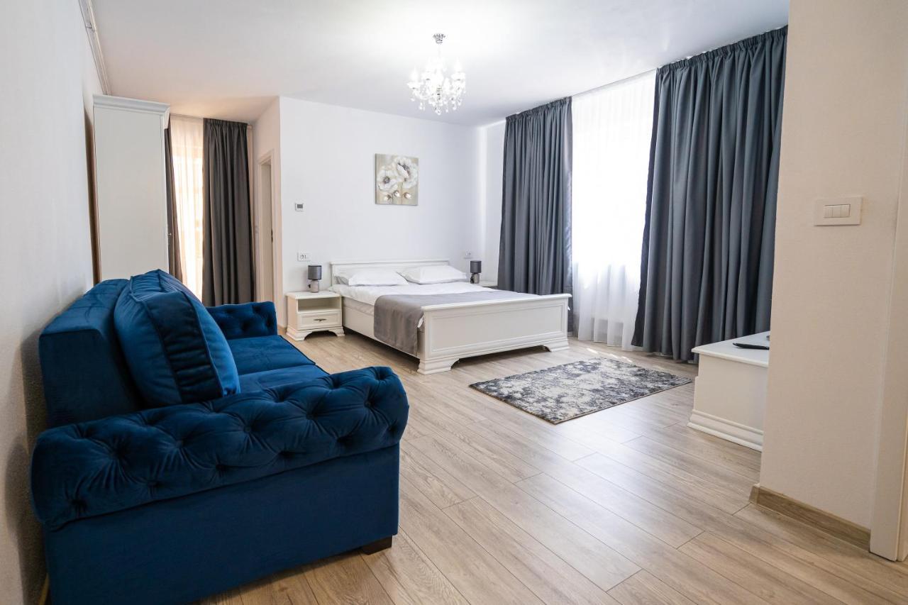 Armada Aparthotel Alba Iulia Buitenkant foto