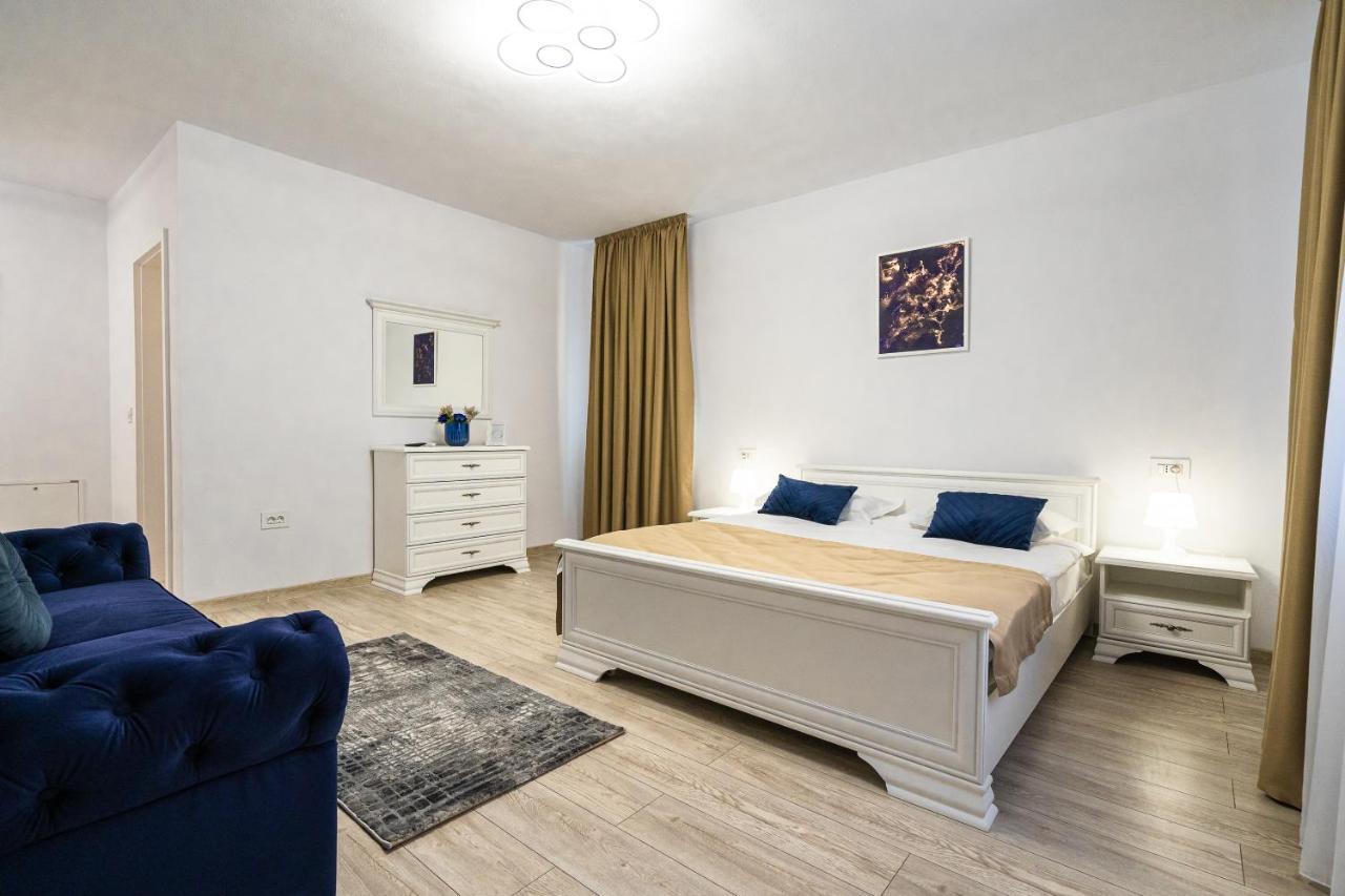 Armada Aparthotel Alba Iulia Buitenkant foto