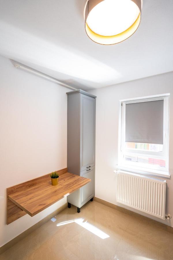 Armada Aparthotel Alba Iulia Buitenkant foto