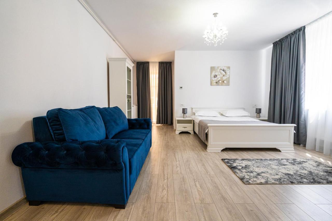 Armada Aparthotel Alba Iulia Buitenkant foto
